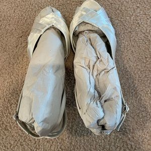 White Satin Dress Shoe